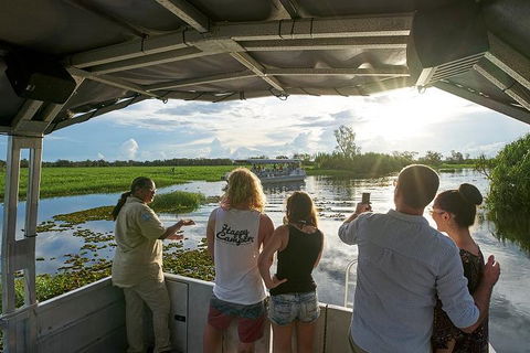 Yellow Water Cruise - Kakadu - Accommodation Noosa 5