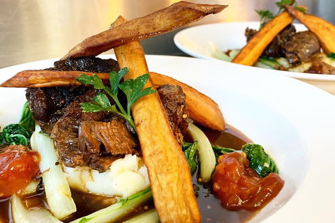 Deluxe Winery Tour To Tamborine Mountain, Includes Gourmet Two Course Lunch - Accommodation Noosa 1