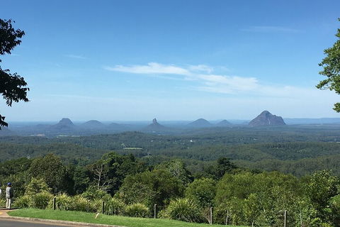 Sunshine Coast Signature High Tea And Wine Experience (Min 6 Adults) - Accommodation Noosa 1