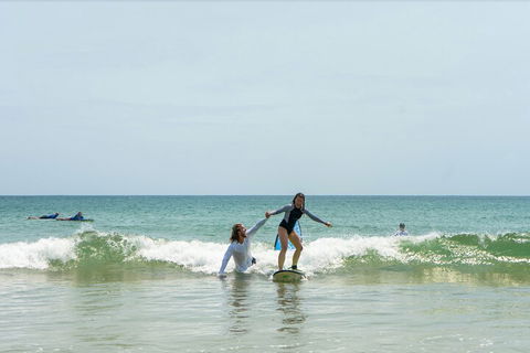 Private Beginners Surf Lessons, Noosa World Surf Reserve - Accommodation Noosa 0